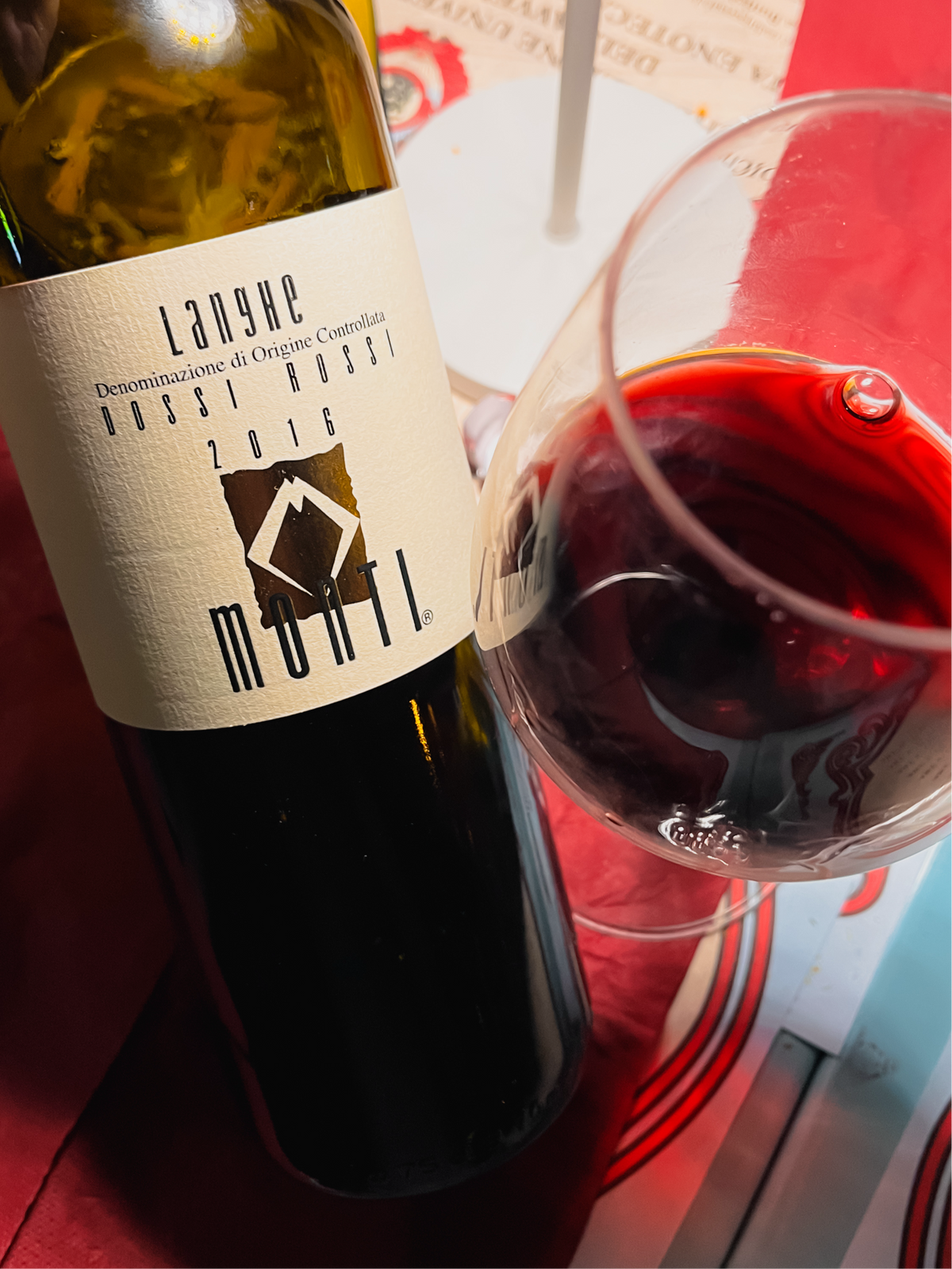 Dossi Rossi • Langhe Rosso DOC 2016